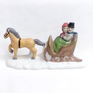 Vtg Christmas Collectibles Hand Crafted Porcelain Mini Carriage Santa's Best